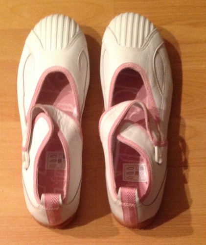 White with pink uk5 - white,
